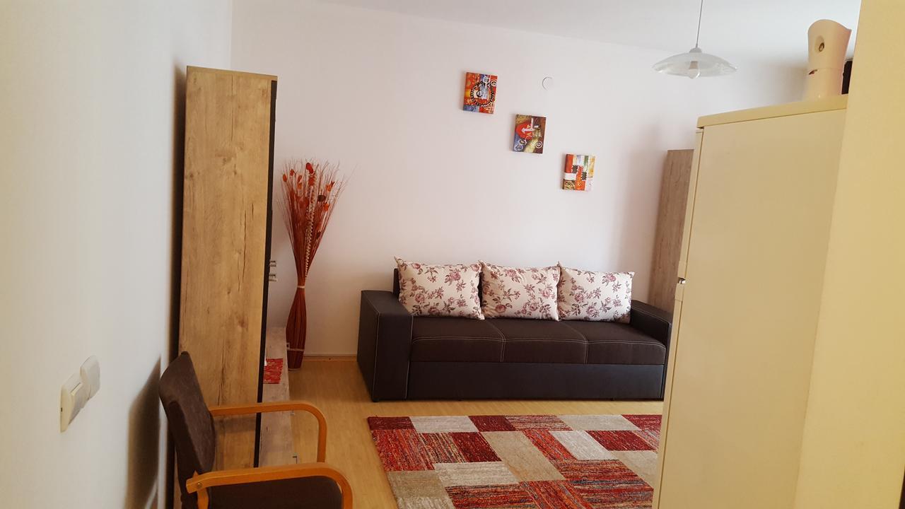 Apartament Maria Floresti  Exterior photo